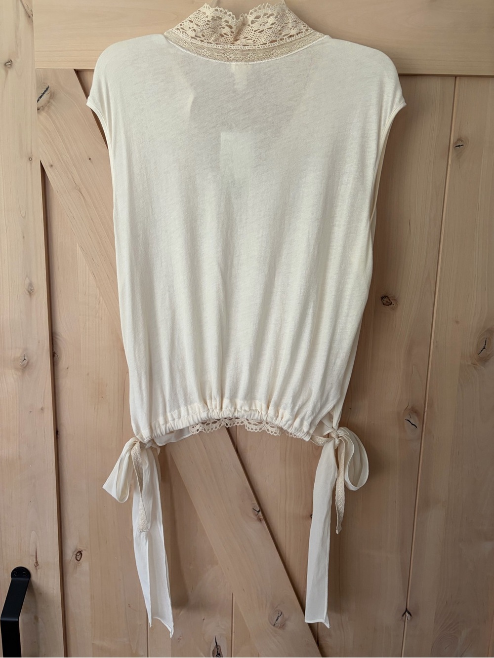Cream Lace-Trim Boho Women's Top from Anthropologie - Picture 2 of 5